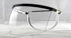 索尔维与波音公司合作生产防护面罩用于抗击COVID-19